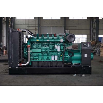 工廠直銷1200KW柴油發(fā)電機(jī)，品牌有廣西玉柴、無(wú)錫動(dòng)力、通柴、濟(jì)柴等柴油發(fā)電機(jī)組。廠價(jià)直銷歡迎選購(gòu)：13773399855。