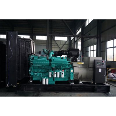 900kw重慶康明斯柴油發(fā)電機組-重慶康明斯12缸柴油機KTA38-G5柴油發(fā)電機組,缸徑/行程：159/159mm,柴油發(fā)電機組水冷發(fā)動機功率970KW,柴油發(fā)電機組配套馬拉松斯坦福發(fā)電機。廠價直銷歡迎選購：13773399855。