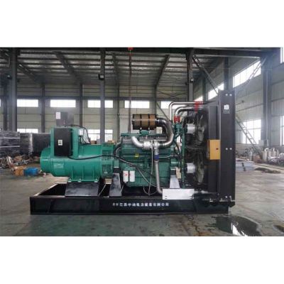 1800kw南通股份柴油發電機組-南通股份16缸柴油機NGC16V2788柴油發電機組,缸徑/行程：165/190mm,柴油發電機組水冷發動機功率2035KW,柴油發電機組配套馬拉松斯坦福發電機。廠價直銷歡迎選購：13773399855。